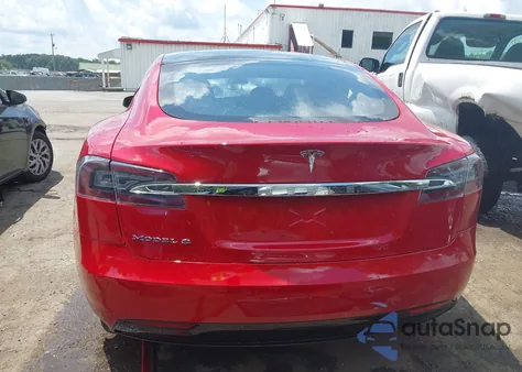 2017 Tesla Model S 100D/60D/75D/90D/P100D z USA, uszkodzony, nr VIN 5YJSA1E24HF223712